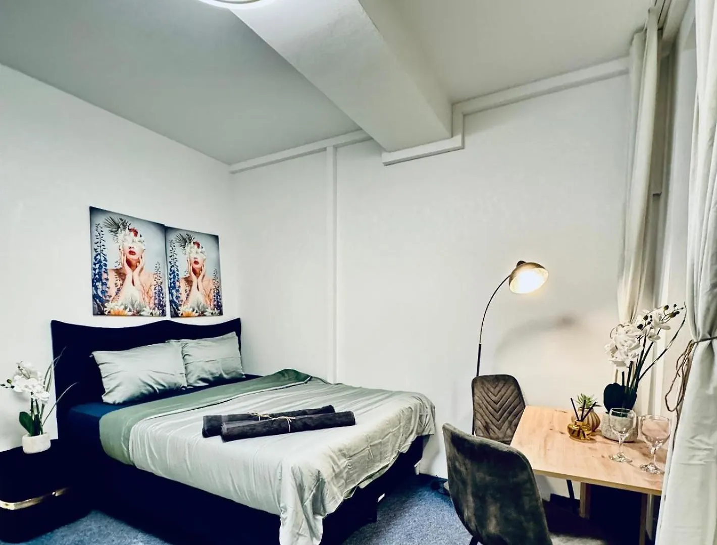 Bright Stay, 7Br Shared Apt Only 13Min To Belvedere Palace Vienna 0*,  Austria