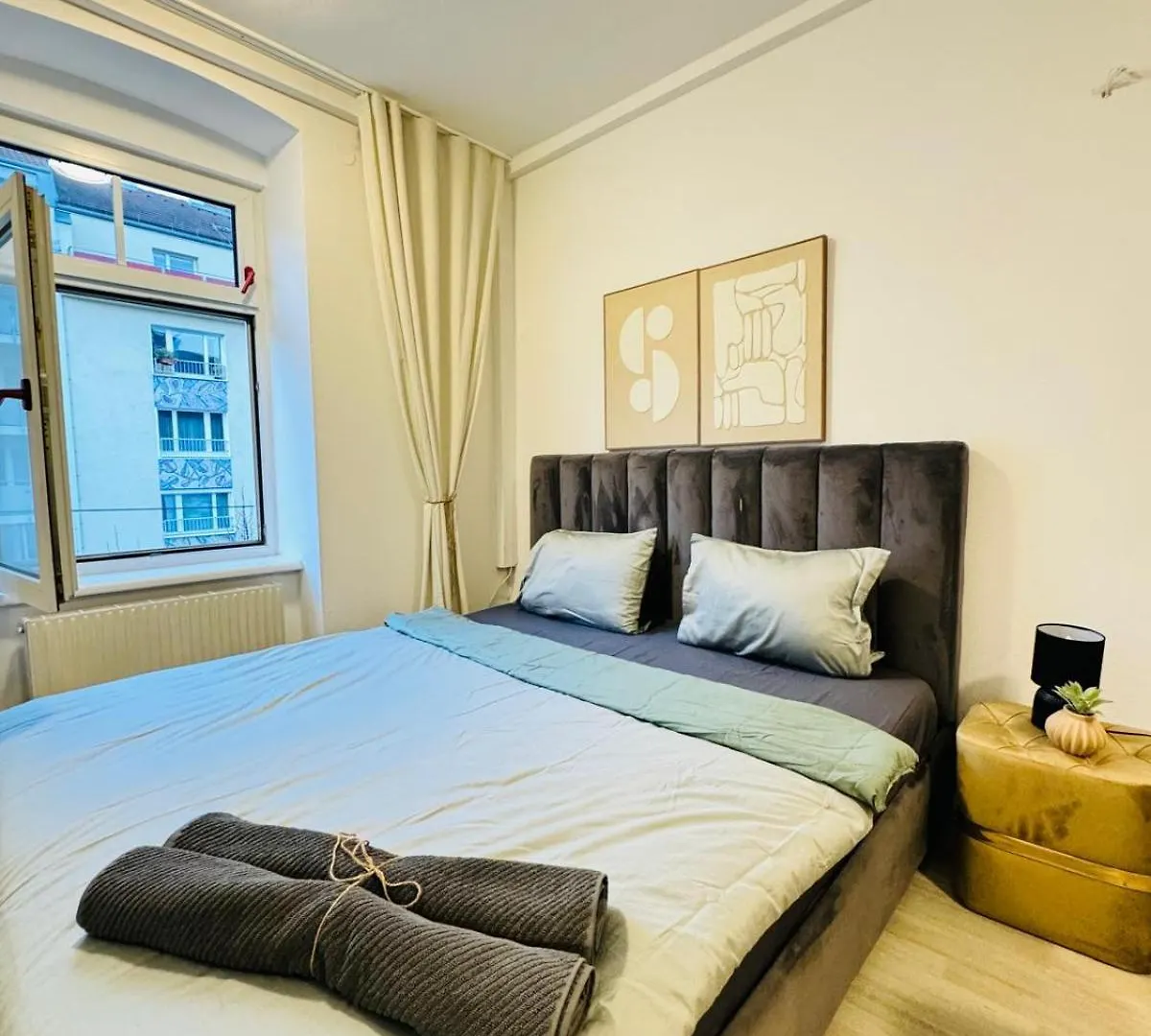 Bright Stay, 7Br Shared Apt Only 13Min To Belvedere Palace Vienna